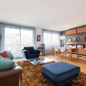 Montparnasse / Voyage D'affaire / Découverte De La , Paris France